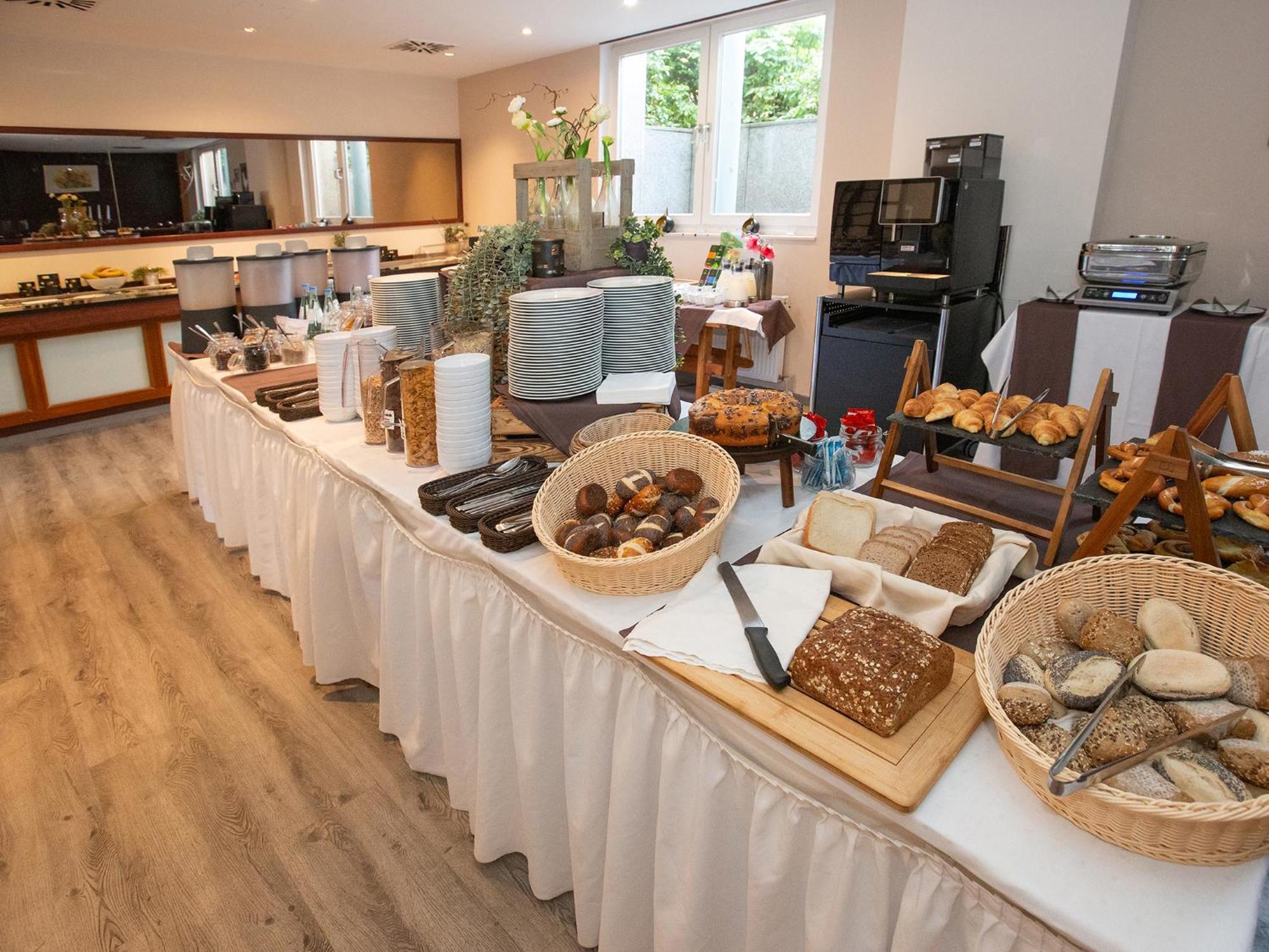 Dormero Hotel Bargenturm Lueneburg Dış mekan fotoğraf